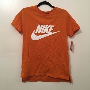 LAST CHANCE Orange Nike shirt